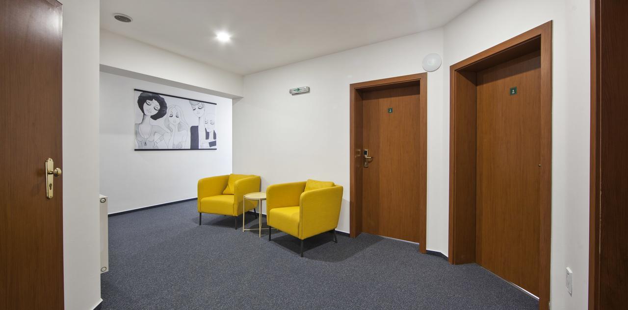 Rozmaryn Rooms & Apartments Rakovnik Exterior photo